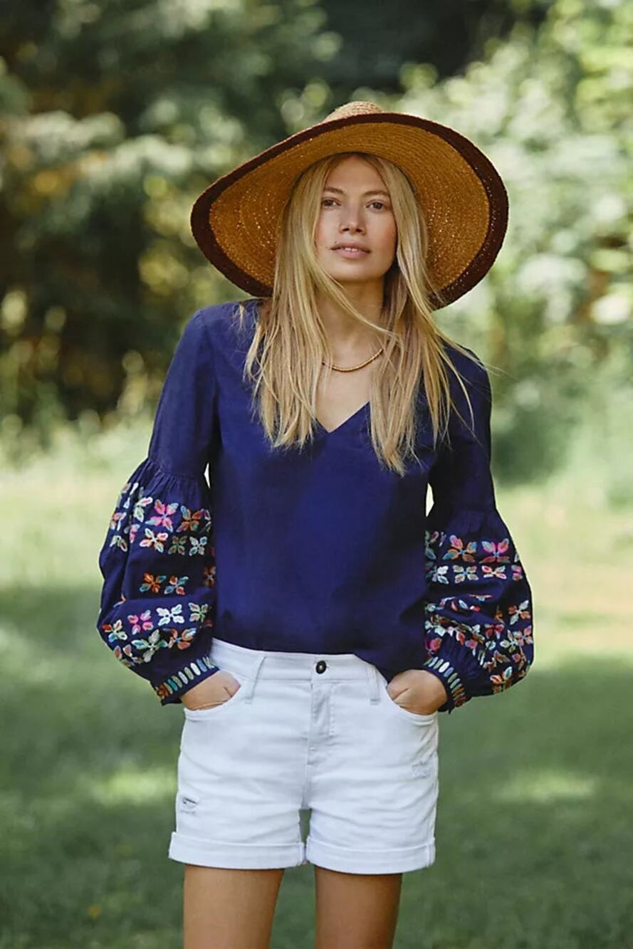 Maeve by Anthropologie Sonja Embroidered Blouse Womens 6 Dark Blue Floral V-Neck